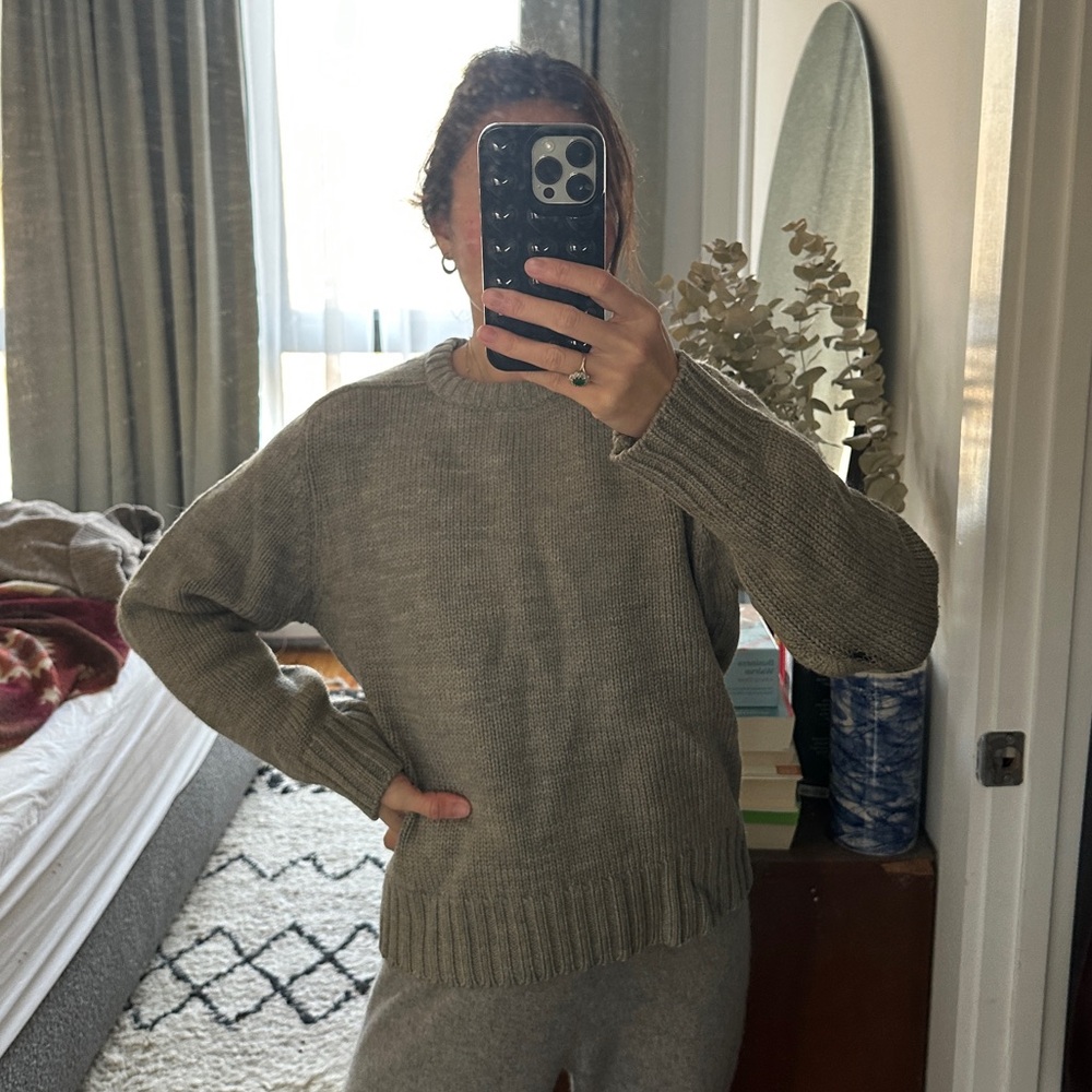 Woolrich Taupe Crewneck 100% Wool Sweater